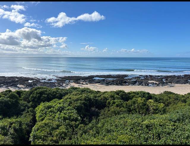 7 BEDROOM HOUSE FOR SALE IN WAVECREST